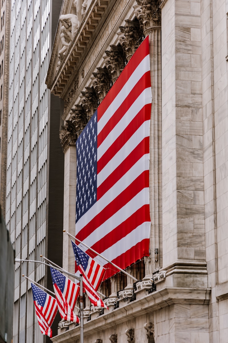 US Economy Shows Essential No Job Growth Last Month: Moody’s Alert
